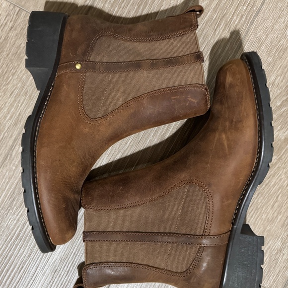 Clarks Women's Slouch Short Orinoco Club Boots - Size 6 1/2 - Worn Once!!! - Picture 6 of 8